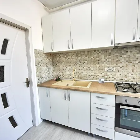 Apartment Ana *